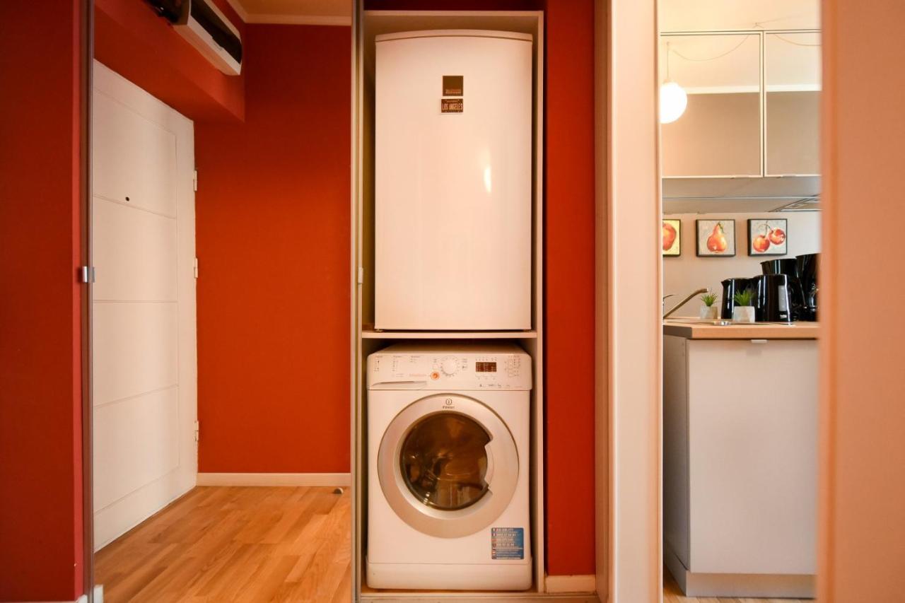 Downtown Oasis: Central Apartments With Cozy Charm Βουκουρέστι Εξωτερικό φωτογραφία