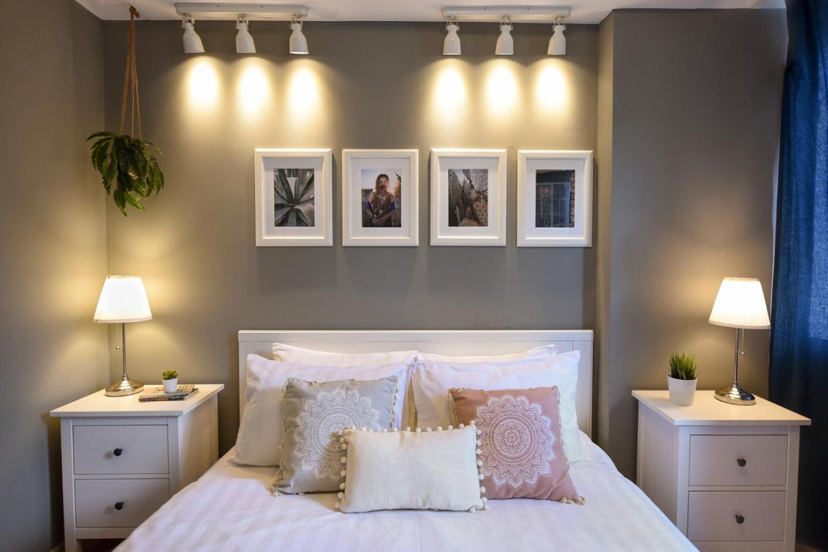 Downtown Oasis: Central Apartments With Cozy Charm Βουκουρέστι Δωμάτιο φωτογραφία